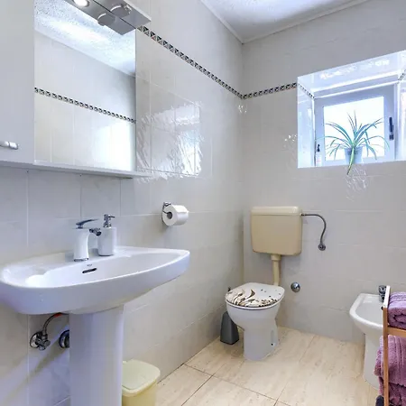 Apartment Bumbak By Interhome