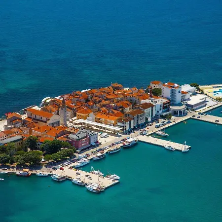 Bumbak By Interhome * Umag